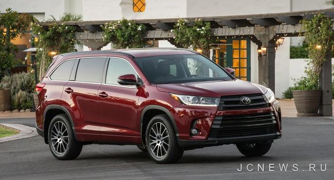 ����� Toyota Highlander �������� ������ Top Safety Pick Award + �� IIHS